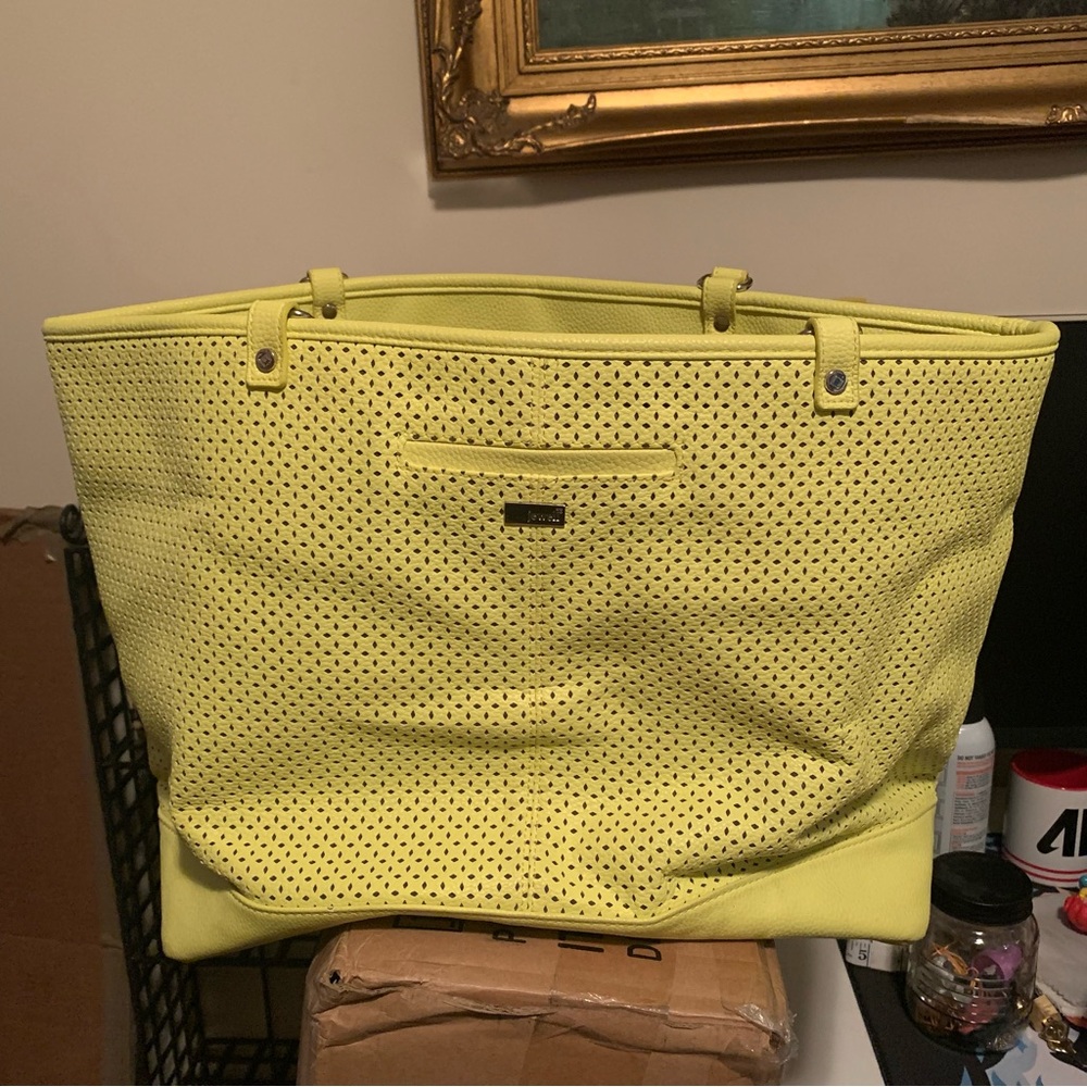 Thirty-one Jewell style setter Perforated Tote Bag
